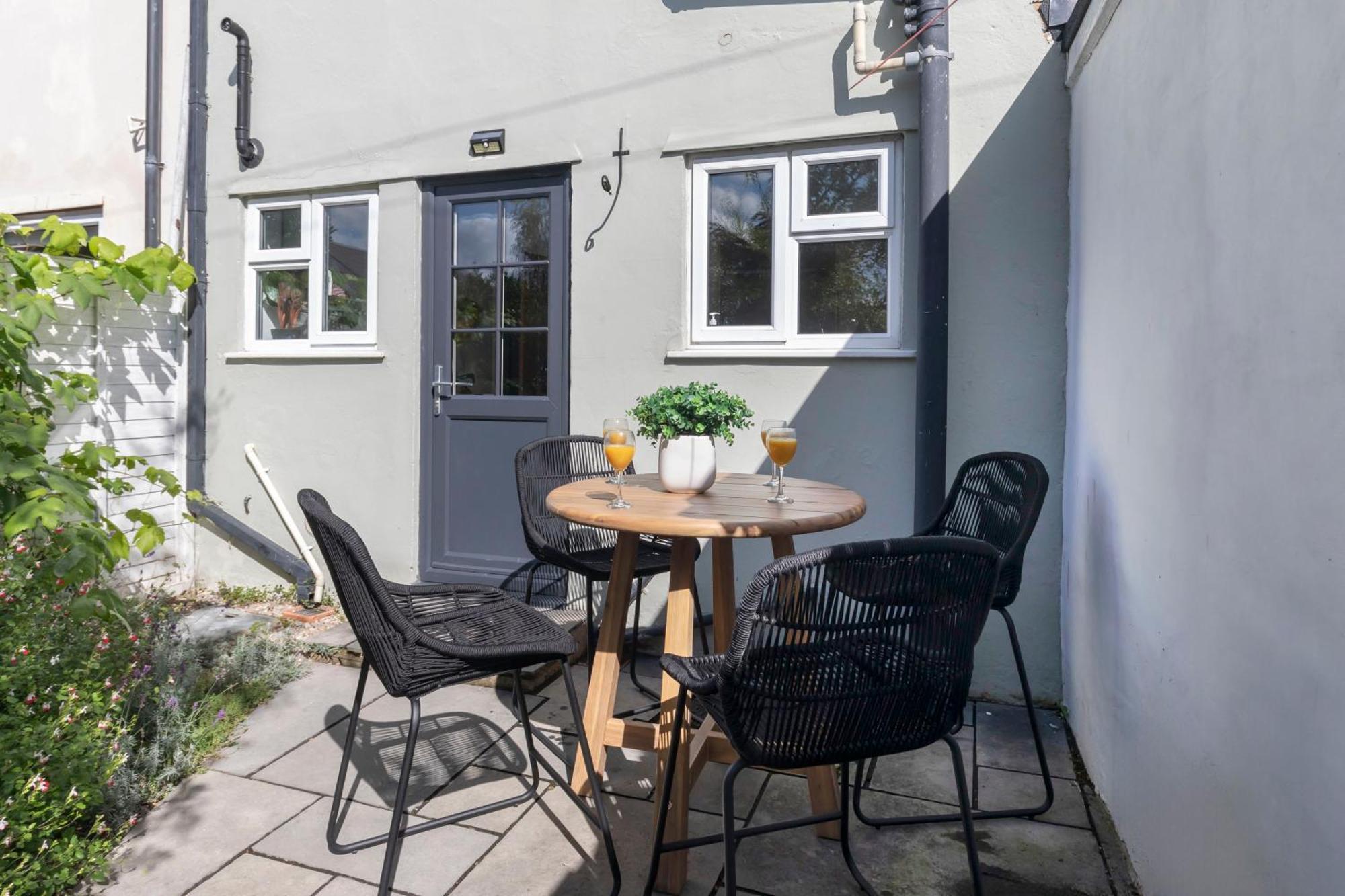 Beautiful Victoria Retreat Cheltenham Exterior foto